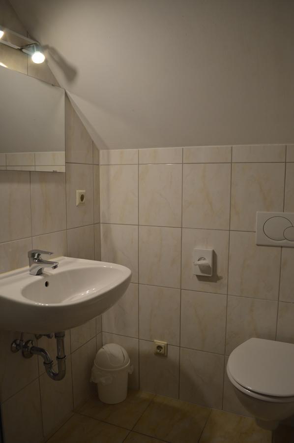 Jaeger Guesthouse أنينهايم المظهر الخارجي الصورة